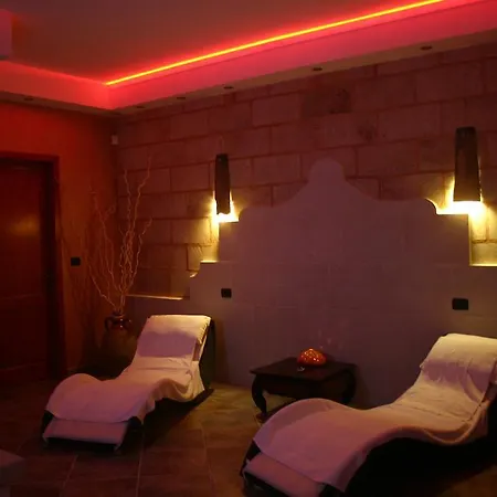 Montecallini - Adult Only 14 Patù