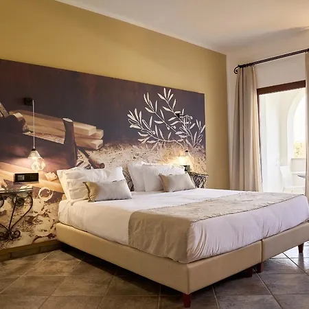 Montecallini - Adult Only 14 Patù